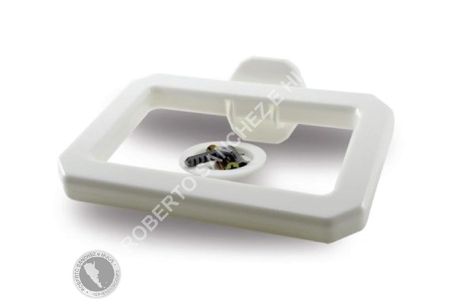 TOALLERO (TIPO ARO) PLASTICO COLOR BLANCO (INCLUYE TORNILLOS DE FIJACION) (OFERTA X 50 UNIDADES)